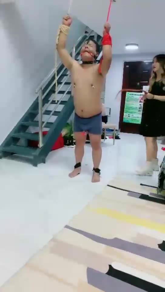 美雅  吊虐 舔脚 SP  官方已删   