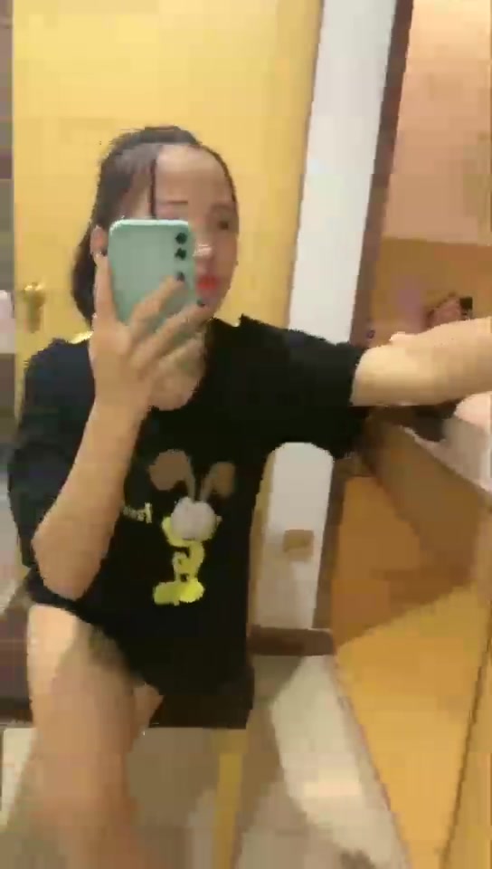 00后叶娘小主 零零后直播t调教男友 