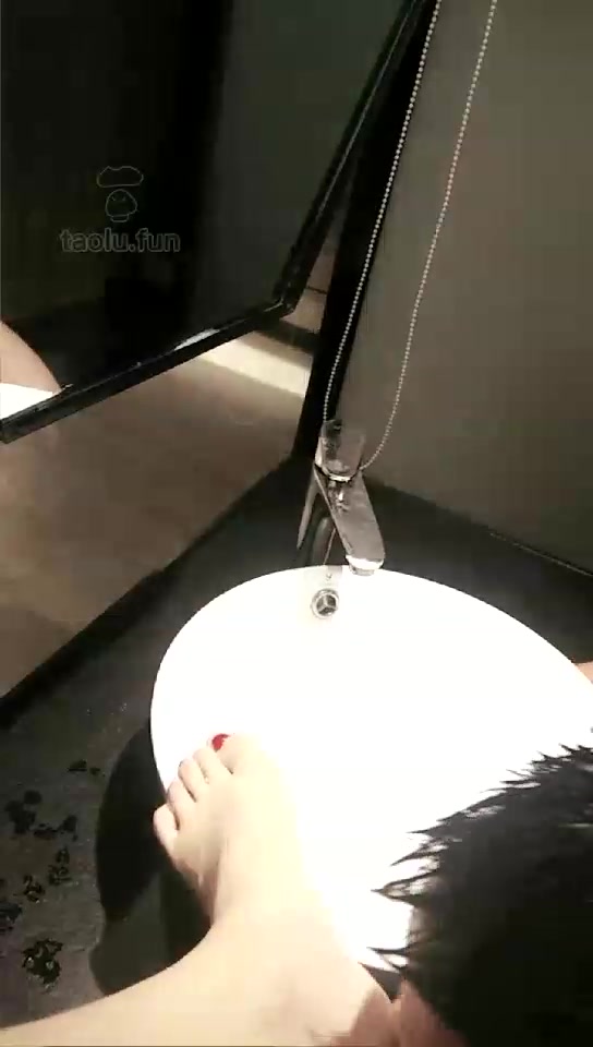 皮鞭下的诱惑  深水 是你想要的 