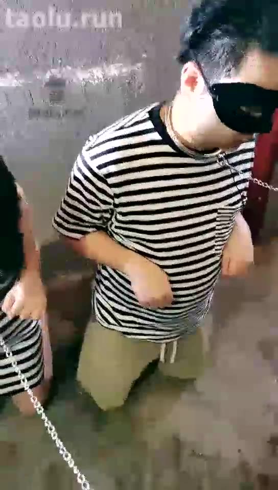 上官娴Queen 酒吧公调夫妻奴 向素人展示本主的作品 指导素人如何玩弄 