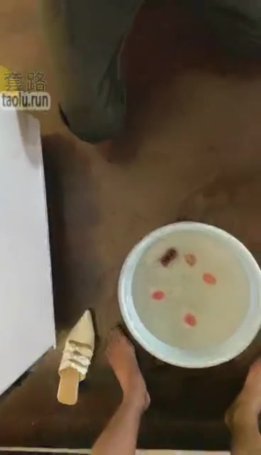 女暴君 经典洗脚必看场下部 精彩恋足系列