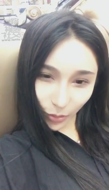 小贝 足喂食圣水极度羞辱